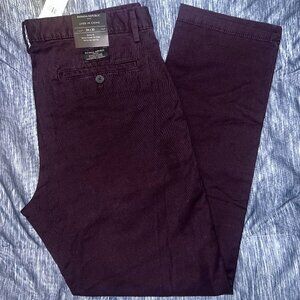 Banana Republic Skinny-Fit Lived-In Chinos. Burgundy. Size 34x30